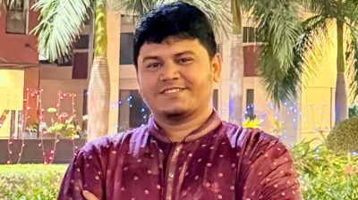 ফেনীতে ছাত্রদের ওপর হামলা : ‘অর্থের যোগানদাতা’ ব্যবসায়ী গ্রেপ্তার