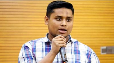 ফ্যাসিবাদী আচরণ দেখতে চাই না : হাসনাত