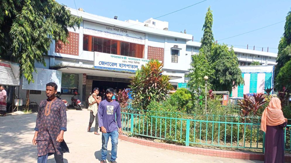 নীলফামারীতে গ্যাস সিলিন্ডার বিস্ফোরণে অগ্নিদগ্ধ দুই বোন