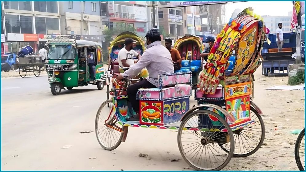 ঢাকার মূলসড়কে আর চলতে পারবে না ব্যাটারিচালিত রিকশা