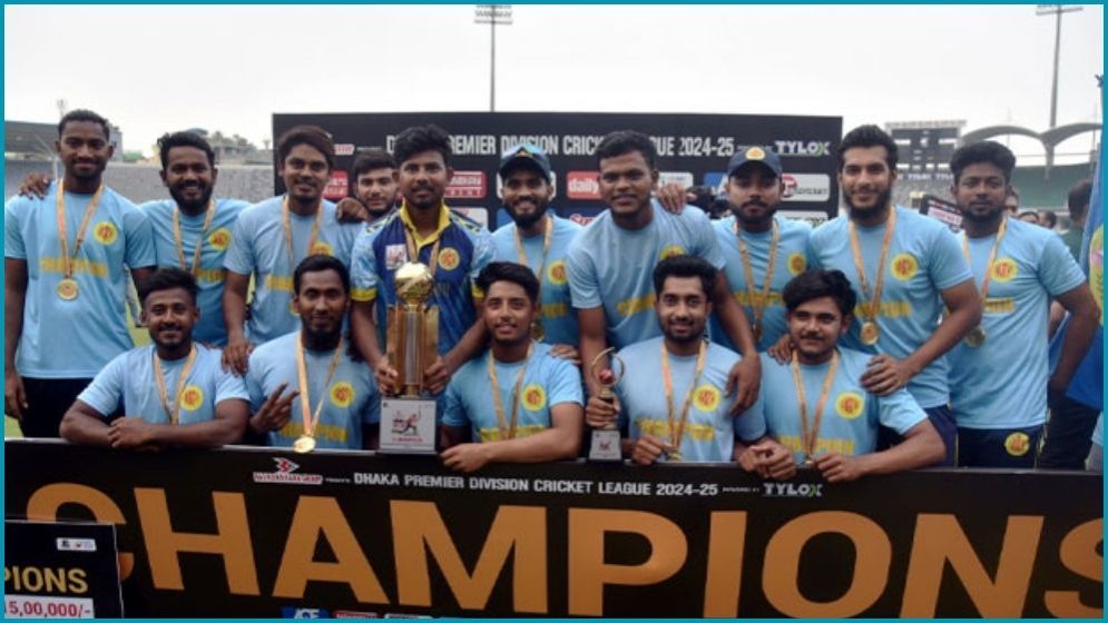 মোহামেডানকে হারিয়ে হ্যাটট্রিক শিরোপা আবাহনীর