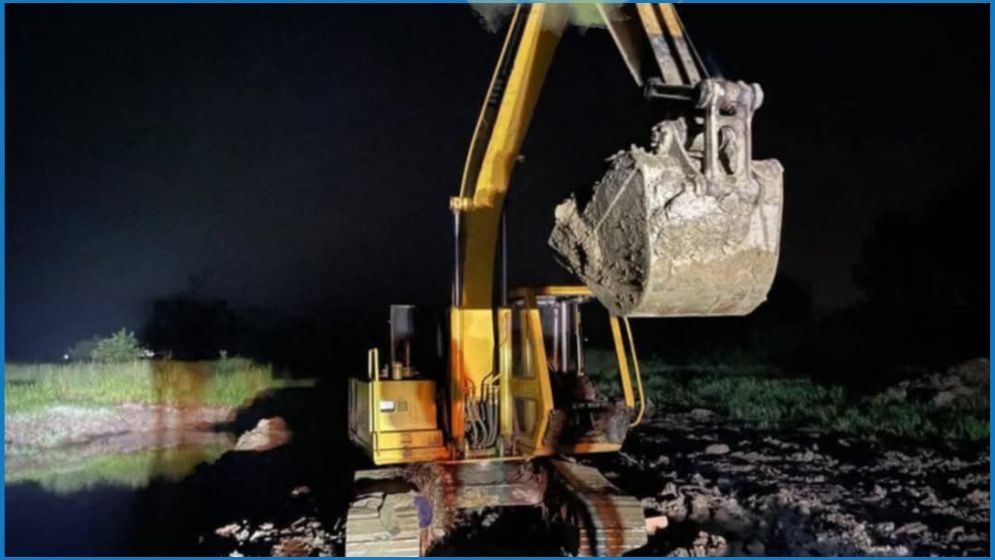 ফেনীতে ফসলি জমির মাটি কাটায় ৮ জনের কারাদণ্ড