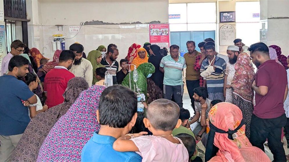 ঝিনাইদহে আধিপত্য বিস্তারকে কেন্দ্র করে একজনকে কুপিয়ে হত্যা, আহত ৬