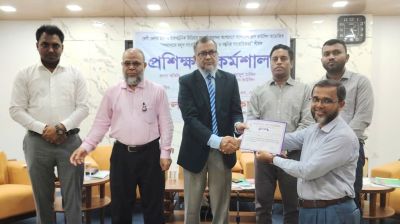 ফেনীতে হলুদ সাংবাদিকতা প্রতিরোধে প্রশিক্ষণ কর্মশালা