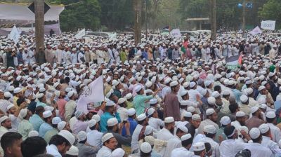 ৪ দাবিতে সোহরাওয়ার্দীতে সমাবেশ করছে হেফাজত