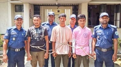 মাদ্রাসাছাত্রীকে উত্ত্যক্তের অভিযোগে ৩ বখাটে গ্রেপ্তার