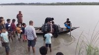 আড়িয়াল খাঁ নদে গোসল করতে নেমে কিশোরী নিখোঁজ