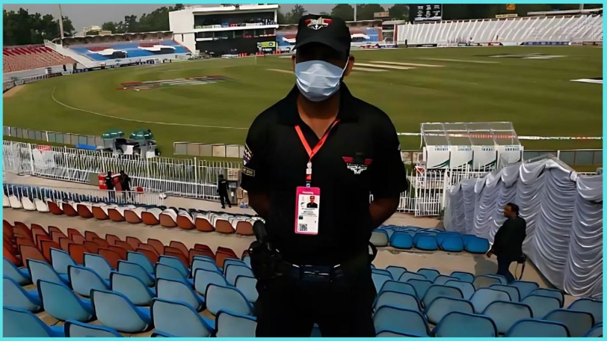 পিন্ডি স্টেডিয়ামে ড্রোন হামলা, শেষ মুহূর্তে ম্যাচ সরে গেল করাচিতে