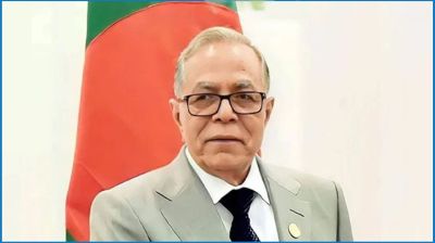আবদুল হামিদের দেশত্যাগ : তদন্ত কমিটি গঠন ও পুলিশ সুপার প্রত্যাহার