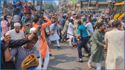 পল্টনে পুলিশের সঙ্গে গণঅধিকার পরিষদের সংঘর্ষ