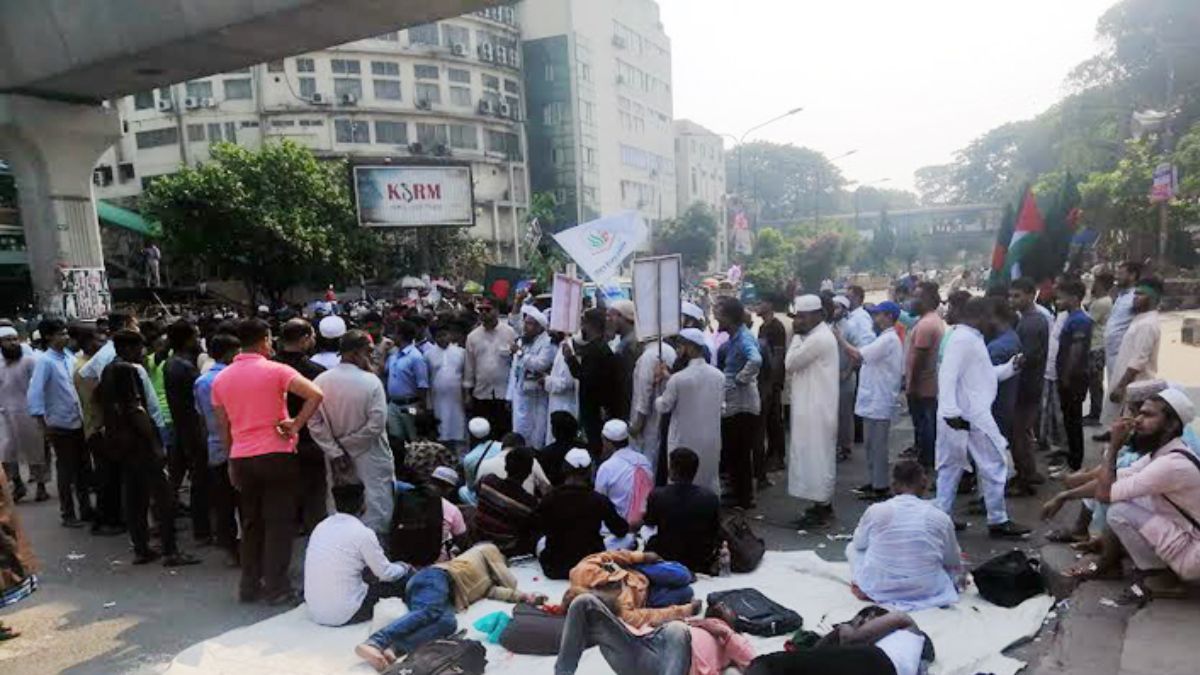 শাহবাগ অবরোধ ছাত্র-জনতার