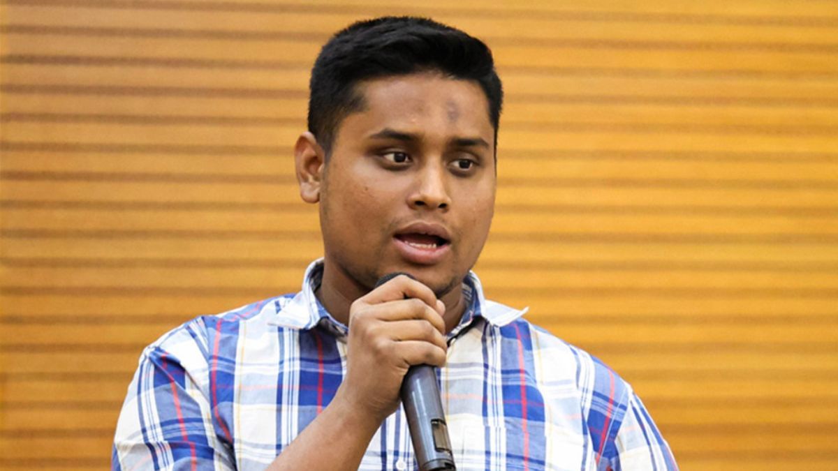 ‘ফ্যাসিবাদবিরোধী’ জাতীয় ঐক্যের ডাক হাসনাতের