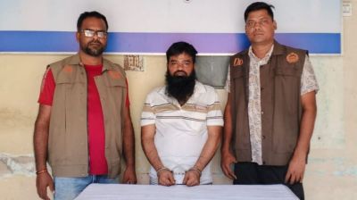 বগুড়ায় শীর্ষ সন্ত্রাসী ঝুমুর গ্রেপ্তার : পুলিশ