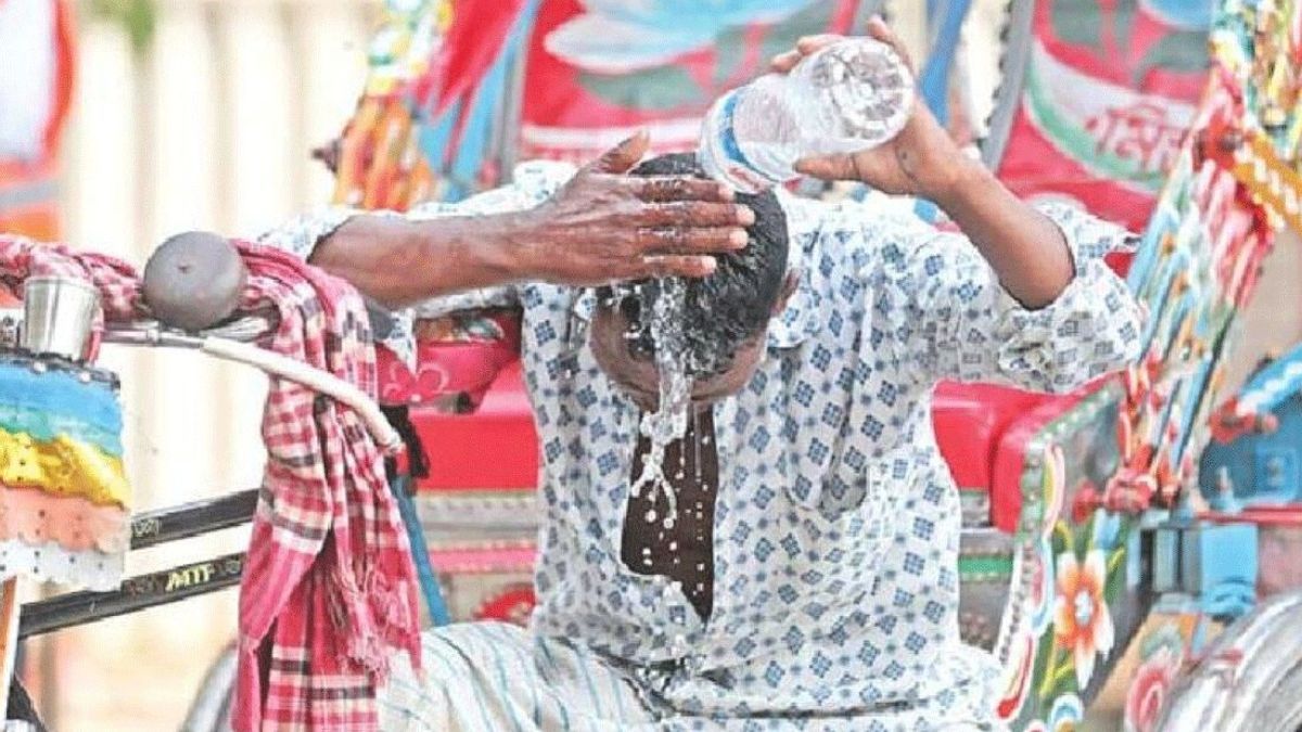 গরমে হাঁসফাঁস জনজীবন