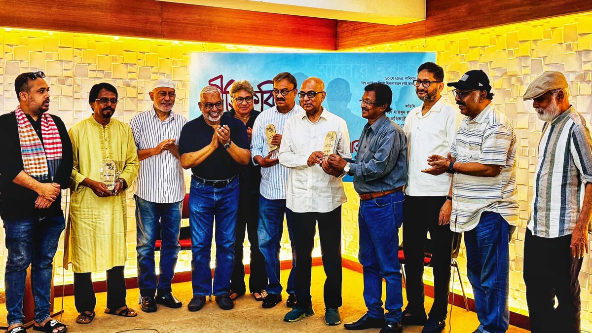 বরেণ্য ৩ গীতিকবিকে সম্মান জানাল গীতিকবি সংঘ