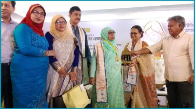 ‘গরবিনী মা-২০২৫’ সম্মাননায় ভূষিত আয়েশা আক্তার