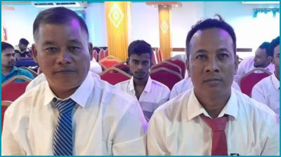 ডাক্তার না হয়েও প্রেসক্রিপশন লেখেন জিতেন্দ্র, অন্য ভাই দেন ওষুধ