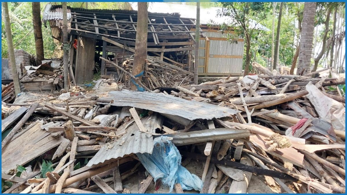 বাগেরহাটে সেনা সদস্যের বাড়িতে হামলা, আহত ২