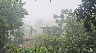 গরমে হাঁসফাঁস পরিস্থিতিতে বান্দরবানে স্বস্তির বৃষ্টি