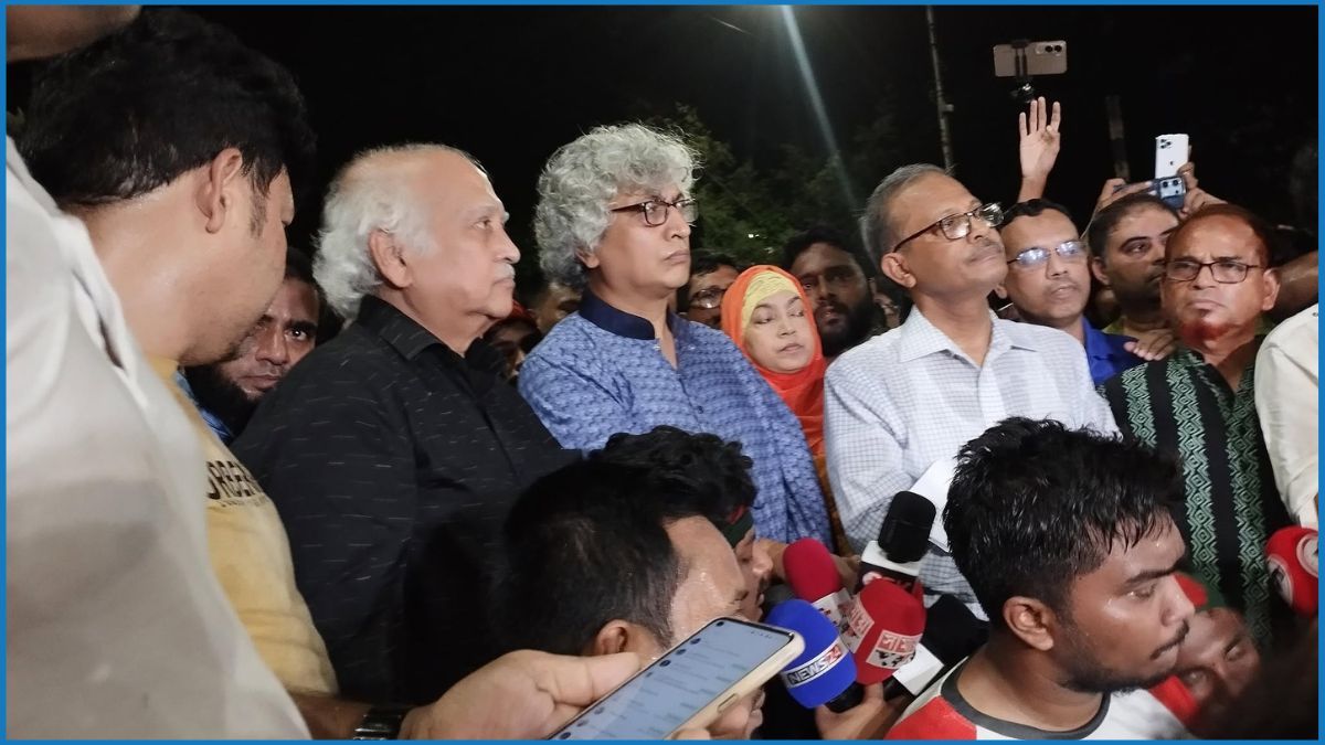 ৫৬ ঘণ্টা পর দাবি মানল ইউজিসি, ৭ দিনের মধ্যে ব্যবস্থা