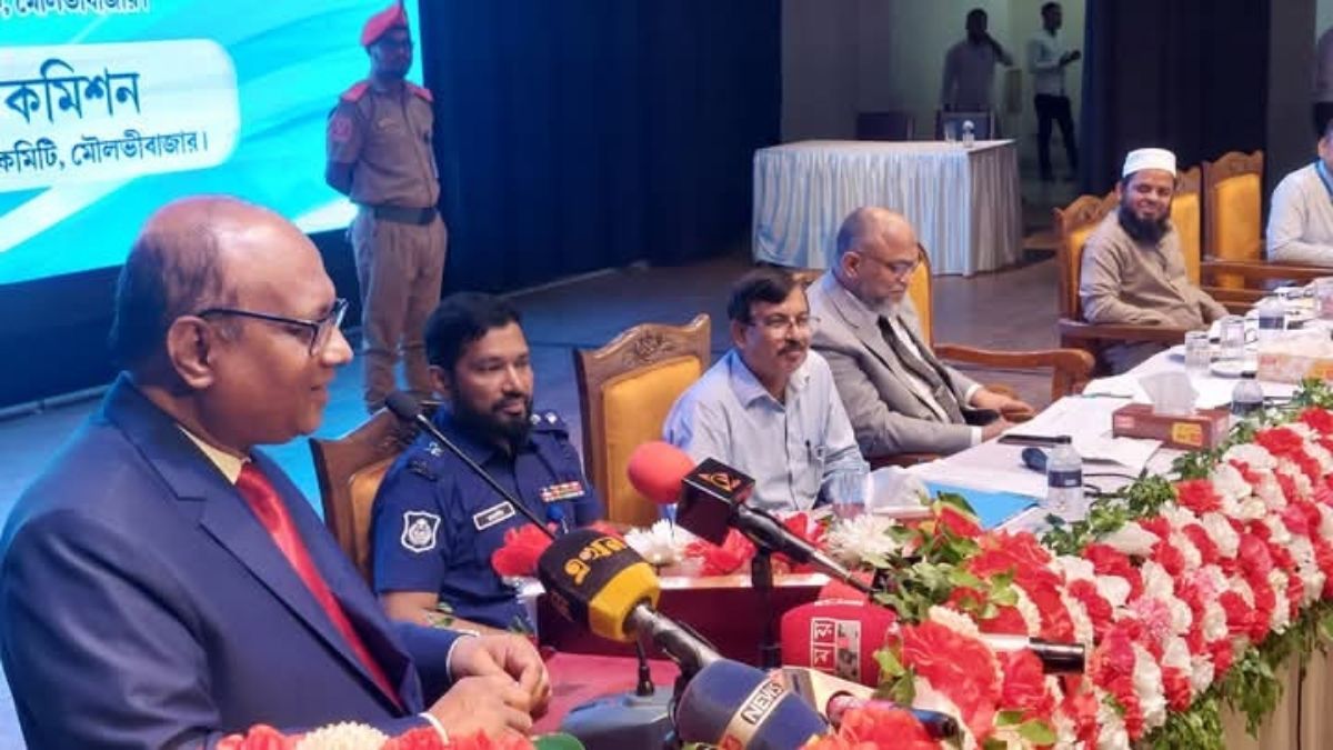 ভুয়া সমন্বয়ক ও দুদক চেয়ারম্যান সেজে প্রতারণা