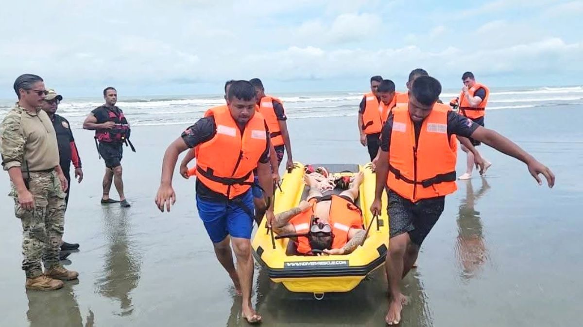 কক্সবাজারে মার্কিন সেনাবাহিনীর প্রশিক্ষণে ফায়ার সার্ভিস কর্মীরা