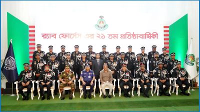 র‌্যাব সদস্যদের নতুন উদ্যমে কাজ করার আহ্বান স্বরাষ্ট্র উপদেষ্টার