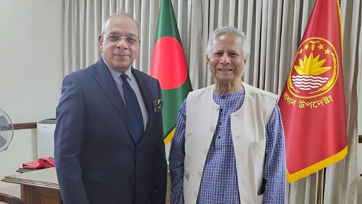 প্রধান উপদেষ্টার সঙ্গে প্রধান বিচারপতির সাক্ষাৎ