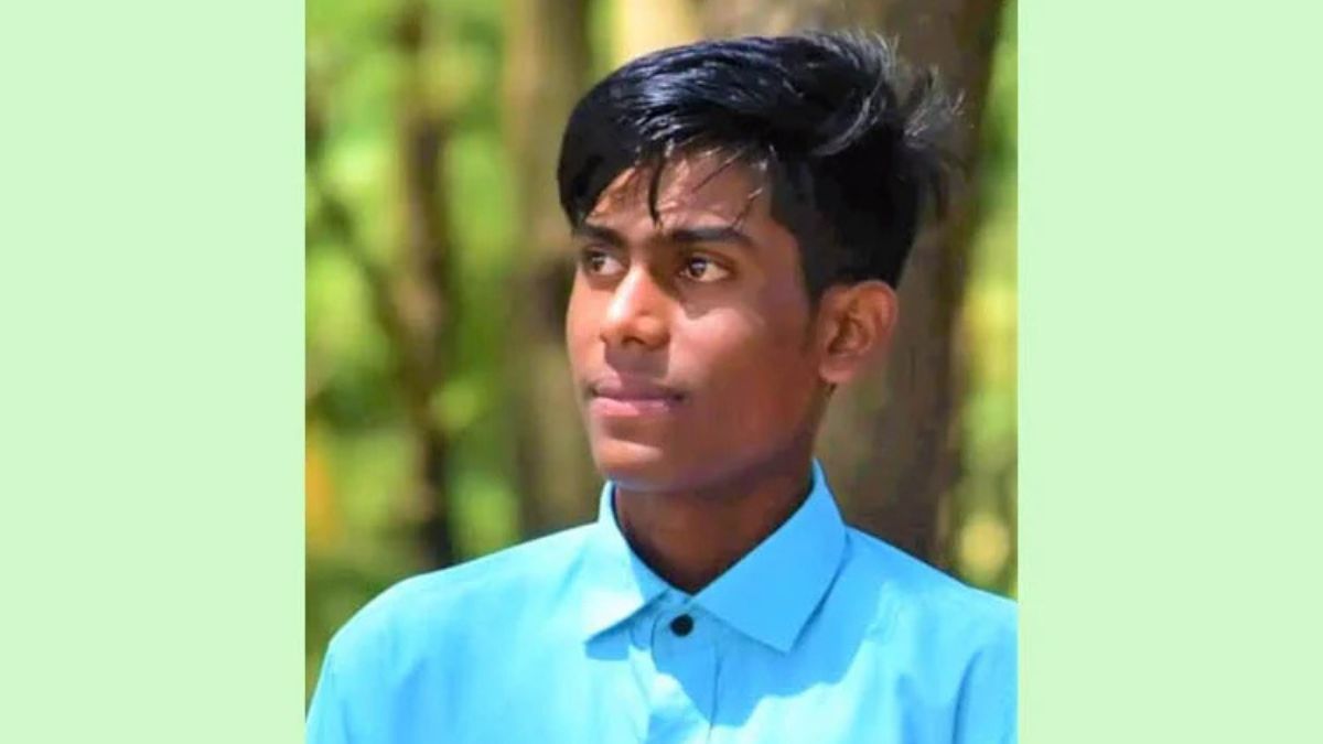 গুলির পর আগুনে পোড়ানো হয় শহীদ বায়েজিদের লাশ