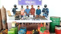 ৬ মাস ধরে বেতন নেই, মালামাল লুটে ডাকাত ভাড়া করলেন ক্ষুব্ধ নাবিক