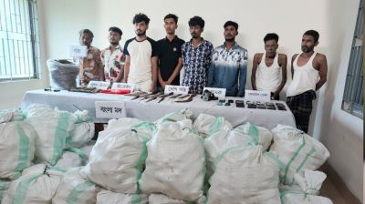 বগুড়ায় মাদকবিরোধী অভিযান, অস্ত্রসহ আটক ১০