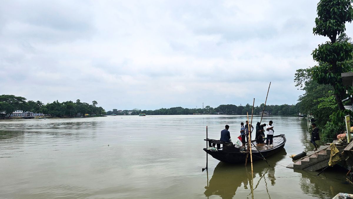 সুনামগঞ্জে টানা বৃষ্টি ও পাহাড়ি ঢলে নদ-নদীর পানি বৃদ্ধি