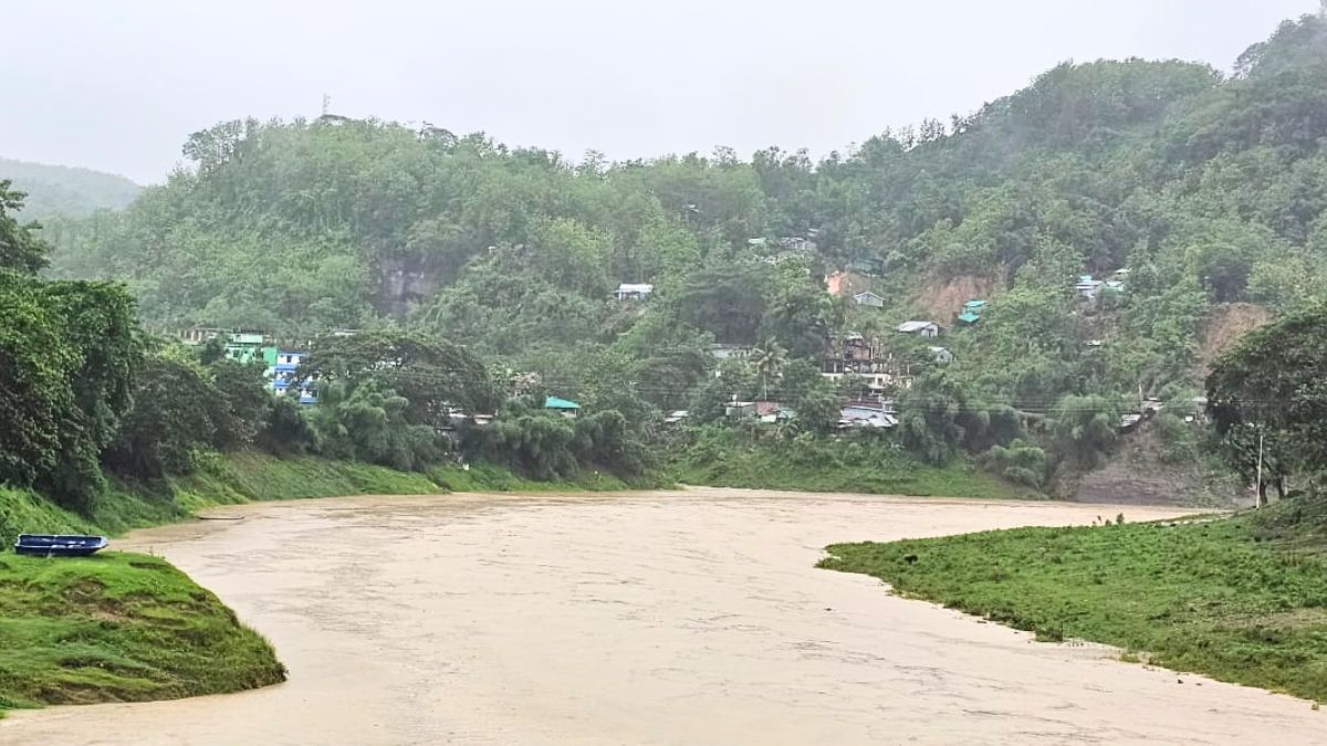 বান্দরবানে পাহাড় ধসের শঙ্কা, প্রস্তুত ২২০ আশ্রয়কেন্দ্র