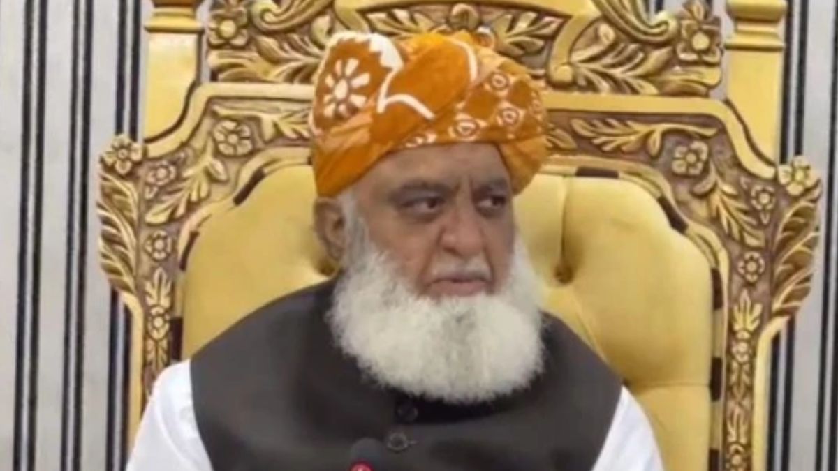 কম বয়সে বিয়ের বিরুদ্ধে আইন, পাকিস্তানে আন্দোলনের ডাক জমিয়তের