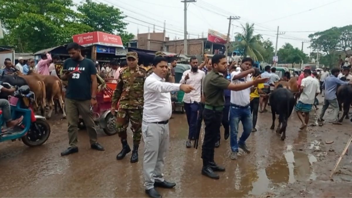 সরাইলে অবৈধ পশুর হাট বন্ধ করল প্রশাসন