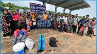ইঞ্জিন বিকল হওয়া ট্রলার থেকে ৬২ যাত্রীকে উদ্ধার করল কোস্ট গার্ড