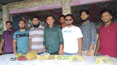 মধুমাসে ফল উৎসব করল ‘হৃদয়ে আলফাডাঙ্গা’