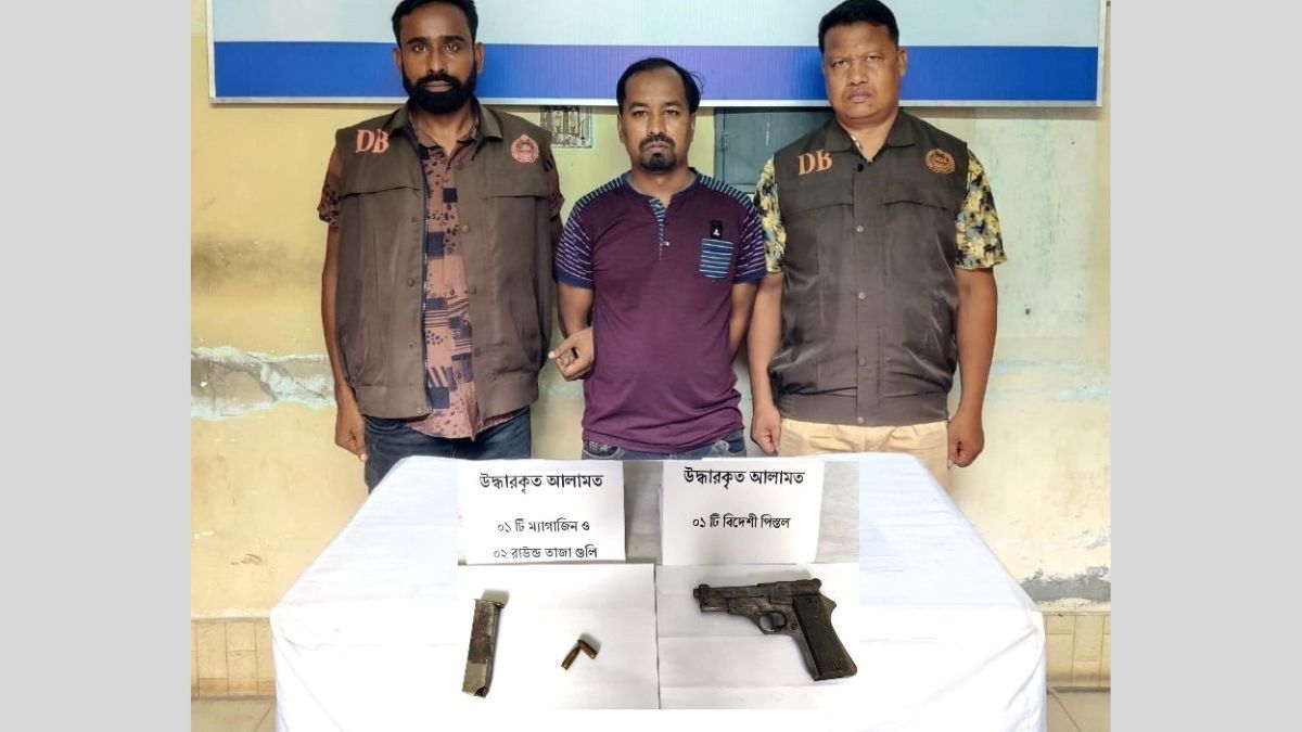 বগুড়ায় শীর্ষ সন্ত্রাসী আব্দুর রহিম গ্রেপ্তার