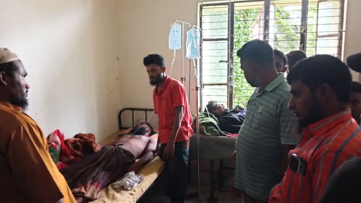 পটুয়াখালীতে ঝড়ে ট্রলার ডুবি, ১৮ ঘণ্টা পর ফিরলেন ৪ জেলে