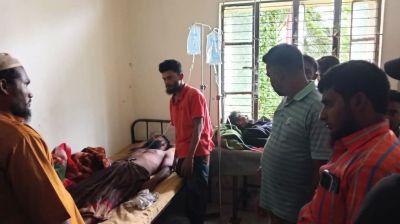 পটুয়াখালীতে ঝড়ে ট্রলার ডুবি, ১৮ ঘণ্টা পর ফিরলেন ৪ জেলে
