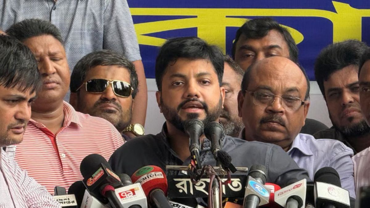 নগর ভবনে অবস্থান কর্মসূচিতে এসে যা বললেন ইশরাক