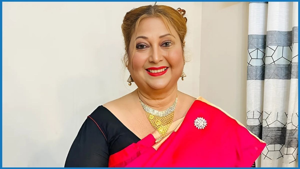 বিদেশে থাকা ছেলের বিরুদ্ধে মামলা, বিএনপি অফিসে অভিনেত্রী রিনা খান