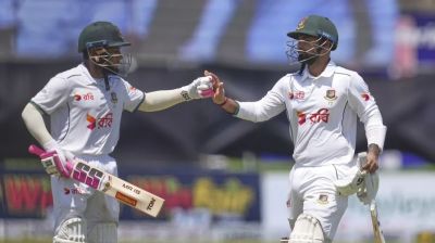 শ্রীলঙ্কার ভুলে এগিয়ে বাংলাদেশ, ব্যাটিংয়ে তাণ্ডব
