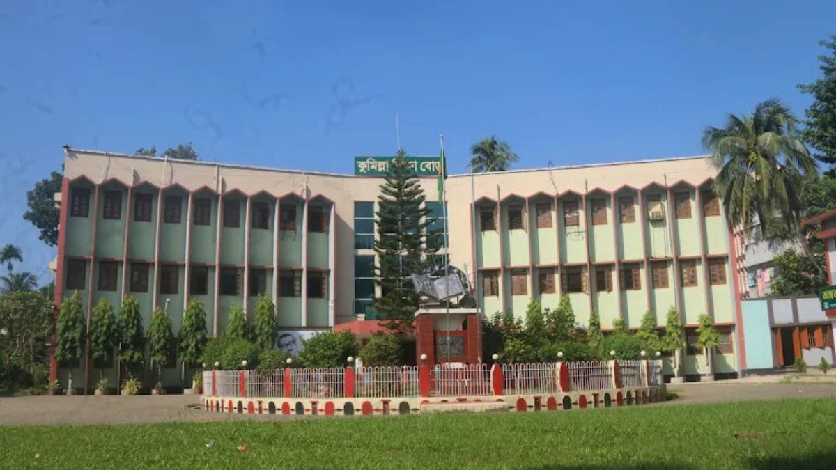 কুমিল্লা শিক্ষা বোর্ডে এবার ঝরল ২৫ হাজারেরও বেশি শিক্ষার্থী