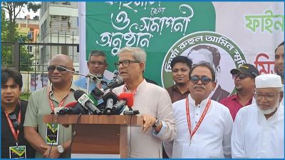 ক্রীড়াঙ্গন রাজনীতিমুক্ত হওয়া উচিৎ
