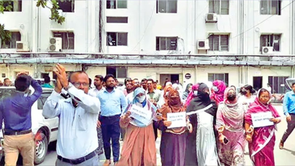 অধ্যাদেশ বাতিলের দাবিতে সচিবালয়ে আজ ২ ঘণ্টার কর্মবিরতি
