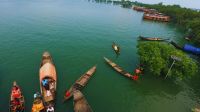 টাঙ্গুয়ার হাওরে পর্যটকবাহী হাউসবোটে নিষেধাজ্ঞা