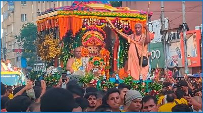 সনাতন ধর্মাবলম্বীদের রথযাত্রা শুরু, ভক্তদের ঢল