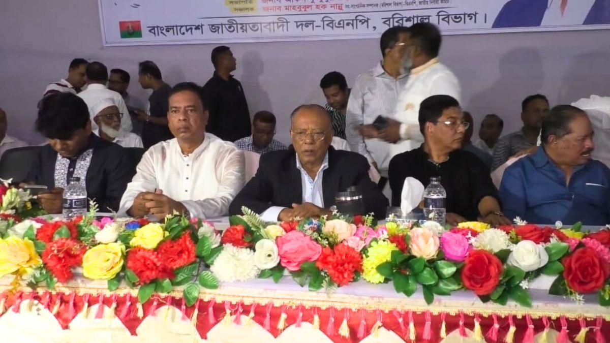 অন্যরা প্রার্থী খুঁজে বেড়ায়, আমরা বাছাই করি : মিন্টু