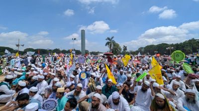সোহরাওয়ার্দীতে নেতাকর্মীদের স্রোত